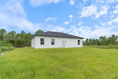 710 Peacock Ave, Lehigh Acres, FL 33974 - Photo 42