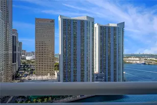 901 Brickell Key Blvd, Miami, FL 33131 - Photo 2