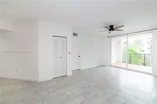 17125 N Bay Rd, Sunny Isles Beach, FL 33160 - Photo 12