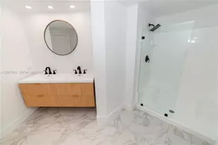 17125 N Bay Rd, Sunny Isles Beach, FL 33160 - Photo 18