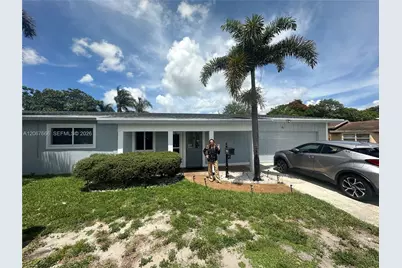 1725 NW 9th Ave #Studio, Fort Lauderdale, FL 33311 - Photo 2