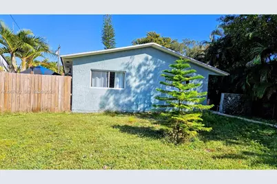 2411 Thomas St, Hollywood, FL 33020 - Photo 2