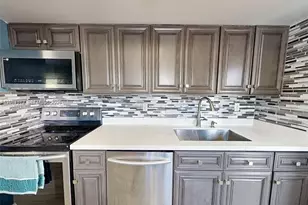 2411 Thomas St, Hollywood, FL 33020 - Photo 6