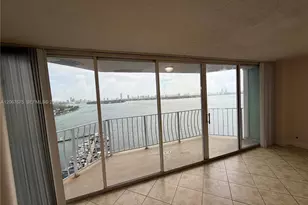 7601 E Treasure Dr, North Bay Village, FL 33141 - Photo 2
