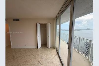 7601 E Treasure Dr #2007, North Bay Village, FL 33141 - Photo 12