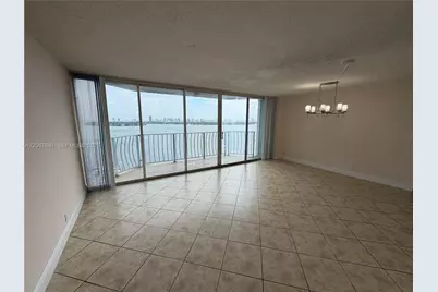 7601 E Treasure Dr #2007, North Bay Village, FL 33141 - Photo 6