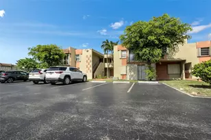 9370 W Flagler St, Miami, FL 33174 - Photo 4