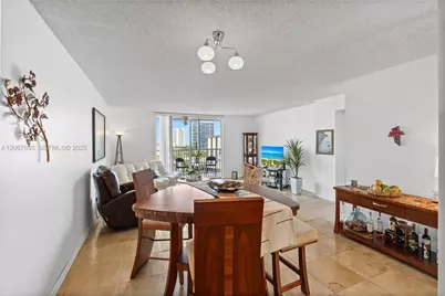 100 Golden Isles Dr #1109, Hallandale Beach, FL 33009 - Photo 8