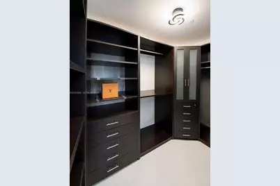 2020 N Bayshore Dr #2404, Miami, FL 33137 - Photo 10