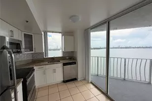 7601 E Treasure Dr, North Bay Village, FL 33141 - Photo 1