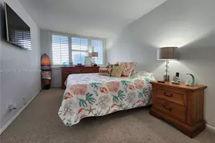 2030 S Ocean Dr, Hallandale Beach, FL 33009 - Photo 22