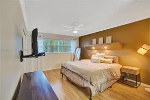 605 Oaks Dr, Pompano Beach, FL 33069 - Photo 12