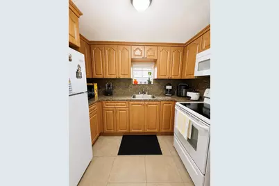 5611 W 25th Ct #8A, Hialeah, FL 33016 - Photo 8