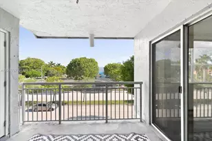 8660 SW 212th St, Cutler Bay, FL 33189 - Photo 32