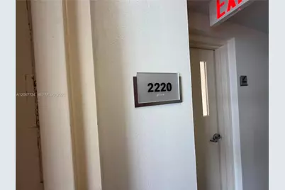 7601 E Treasure Dr #2220, North Bay Village, FL 33141 - Photo 4