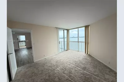 7601 E Treasure Dr #2220, North Bay Village, FL 33141 - Photo 10