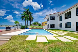 1861 NW 115th St, Miami, FL 33167 - Photo 4