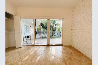 946 Bay Dr #12, Miami Beach, FL 33141 - Photo 22