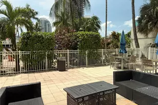 19390 Collins Ave, Sunny Isles Beach, FL 33160 - Photo 26