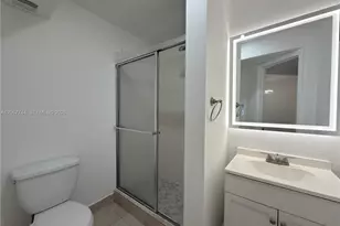 7801 S Colony Cir S, Tamarac, FL 33321 - Photo 12