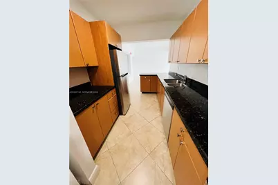 946 Bay Dr #7, Miami Beach, FL 33141 - Photo 10