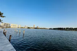 946 Bay Dr, Miami Beach, FL 33141 - Photo 4