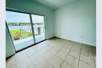 946 Bay Dr #7, Miami Beach, FL 33141 - Photo 18