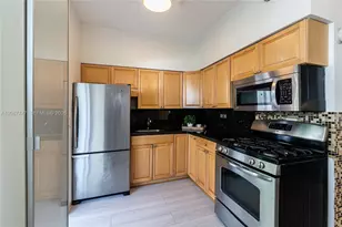 1431 Lincoln Terrace, Miami Beach, FL 33139 - Photo 12