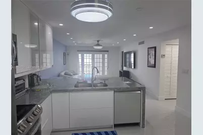 410 SE 2nd St #223, Hallandale Beach, FL 33009 - Photo 12
