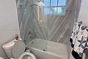 2411 Wiley St, Hollywood, FL 33020 - Photo 26