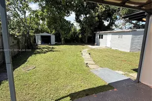 2411 Wiley St, Hollywood, FL 33020 - Photo 40