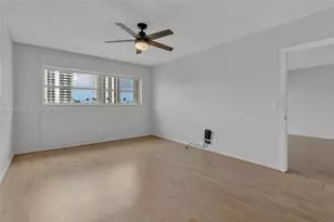 28 Yacht Club Dr, North Palm Beach, FL 33408 - Photo 20