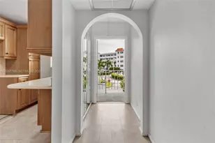 28 Yacht Club Dr, North Palm Beach, FL 33408 - Photo 10