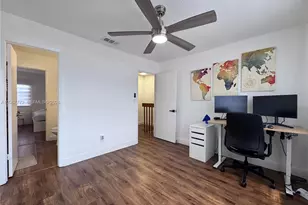10651 NW 1st St, Pembroke Pines, FL 33026 - Photo 34