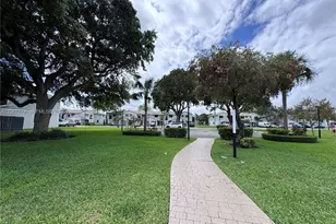 10651 NW 1st St, Pembroke Pines, FL 33026 - Photo 60