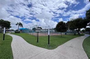 10651 NW 1st St, Pembroke Pines, FL 33026 - Photo 56