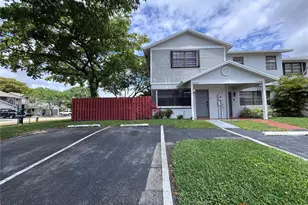 10651 NW 1st St, Pembroke Pines, FL 33026 - Photo 46