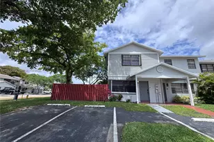 10651 NW 1st St, Pembroke Pines, FL 33026 - Photo 44