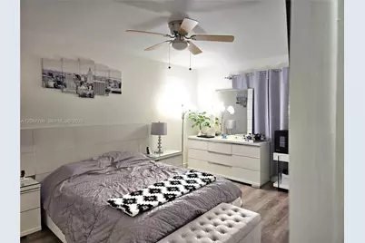 540 NW 99th Pl #540, Miami, FL 33172 - Photo 12