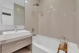 1300 S Miami Ave, Miami, FL 33130 - Photo 36