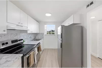 2520 N Andrews Ave #305, Wilton Manors, FL 33311 - Photo 2