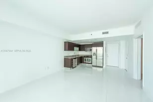 950 Brickell Bay Dr, Miami, FL 33131 - Photo 6