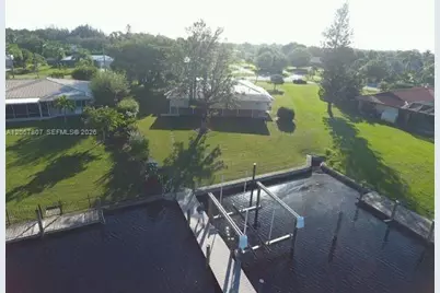 2472 NW Everglades Blvd, Stuart, FL 34994 - Photo 2