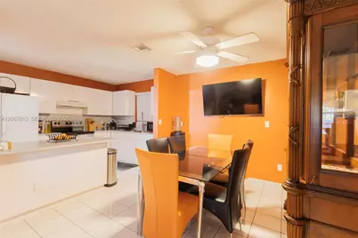 12761 SW 256th St, Homestead, FL 33032 - Photo 14