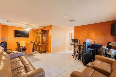 12761 SW 256th St, Homestead, FL 33032 - Photo 10