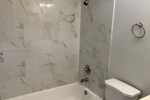 8962 NW 40th St, Coral Springs, FL 33065 - Photo 16