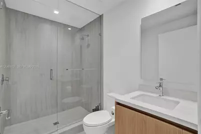 2411 Laguna Cir #1805, North Miami, FL 33181 - Photo 36