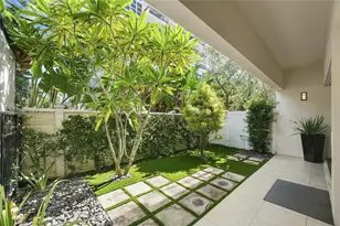 3237 NE 5th St, Pompano Beach, FL 33062 - Photo 24