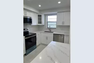 5900 NW 44th St #405, Lauderhill, FL 33319 - Photo 6