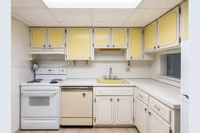 1001 Hillcrest Ct #204, Hollywood, FL 33021 - Photo 1